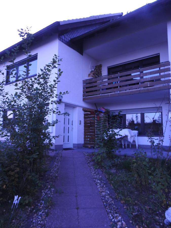 Rusti Deifeld Apartamento Medebach Exterior foto