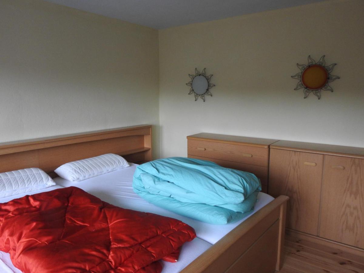 Rusti Deifeld Apartamento Medebach Exterior foto